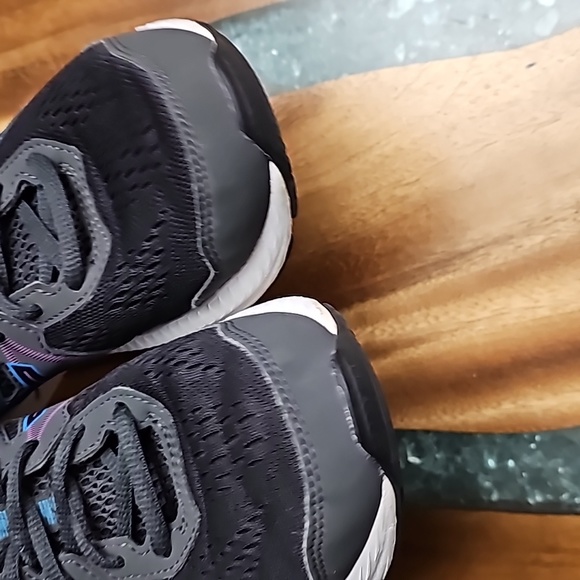 Asics Gel Contend 7 Amplifoam Running Shoe Sneakers | Size 7.5 - Picture 5 of 10